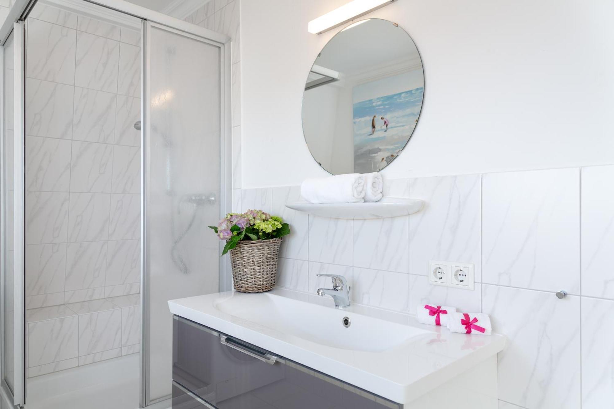 Apartment Inge-marie *